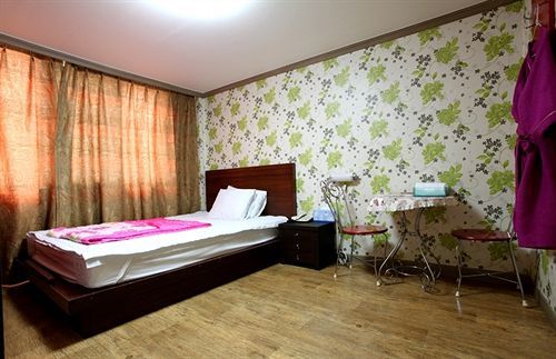 Feel Motel Sokcho Bagian luar foto